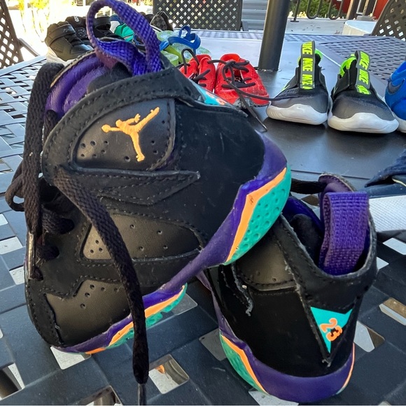 Retro Jordan’s toddler 5c - Picture 1 of 4